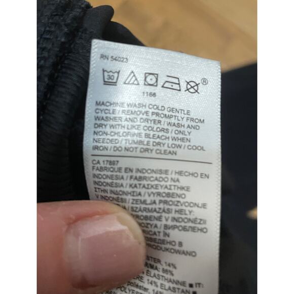 Athleta Pull On Lightweight Brooklyn Ankle Pant Black Packable Travel Women's 16 - Picture 5 of 6